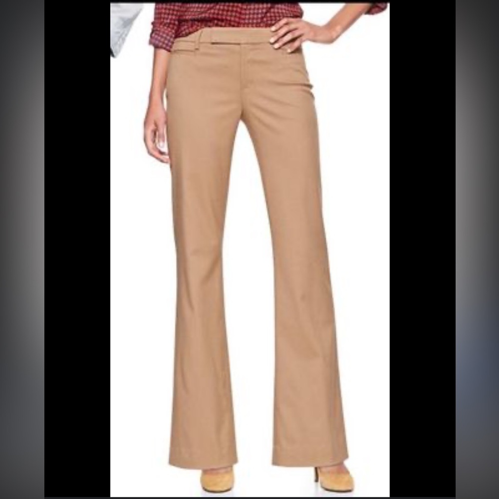 NWT - Gap Modern Boot - Stretch - Natural Camel - 6A